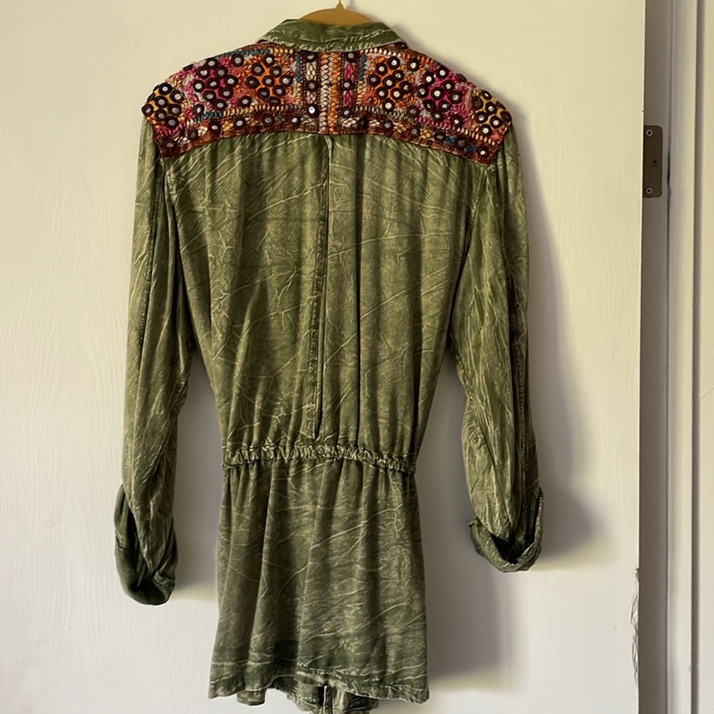 Blouse - Picture 3 of 3
